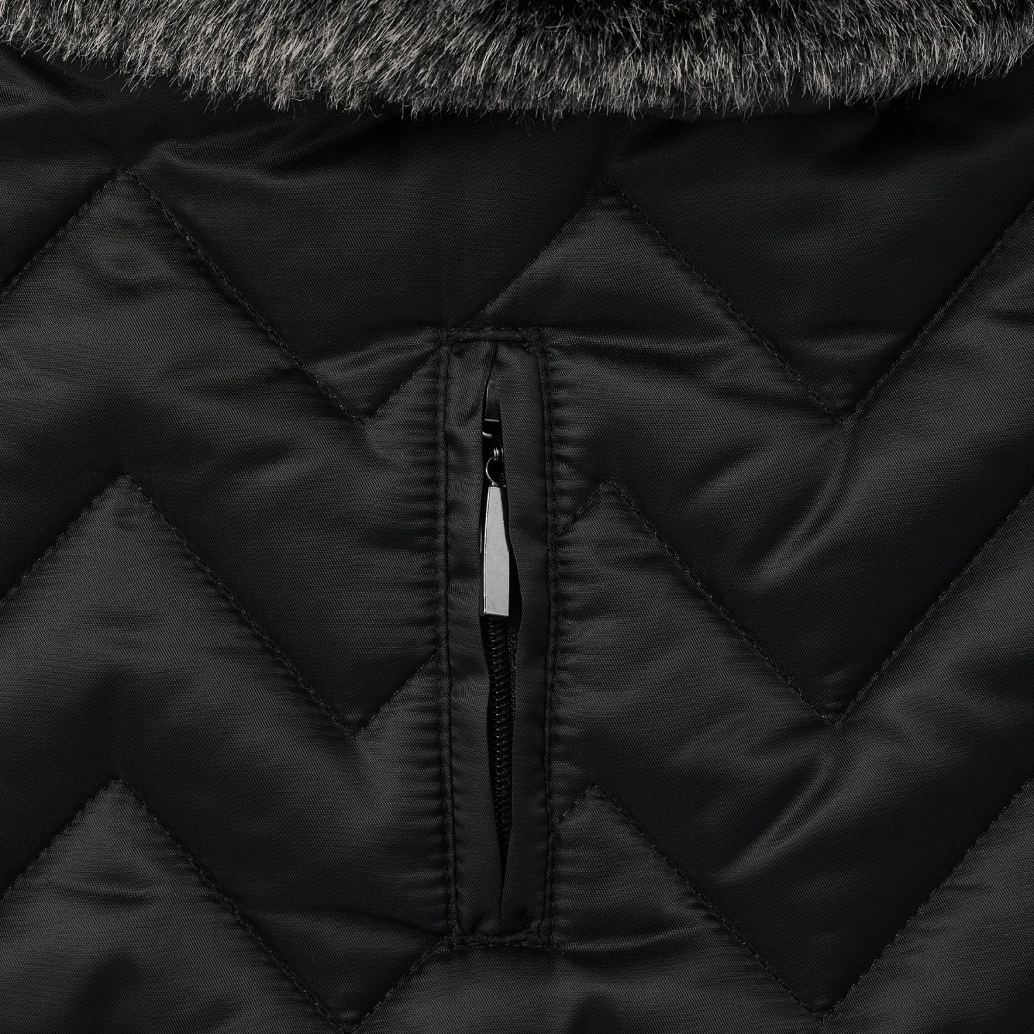 Frisco Mediumweight Chevron Insulated Quilted Dog & Cat Coat - Image 6