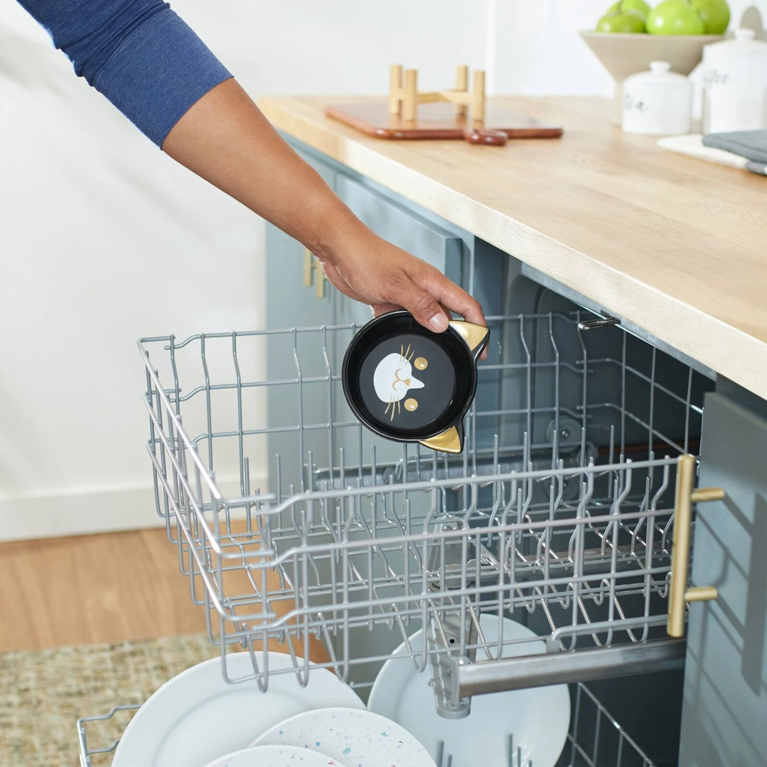 Frisco Cat Face Elevated Bamboo Non-Skid Ceramic Cat Bowl, Black, 1 Cups - Image 5